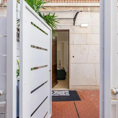 Nostromondo-elegant With Patio In Monti Parioli Apartment