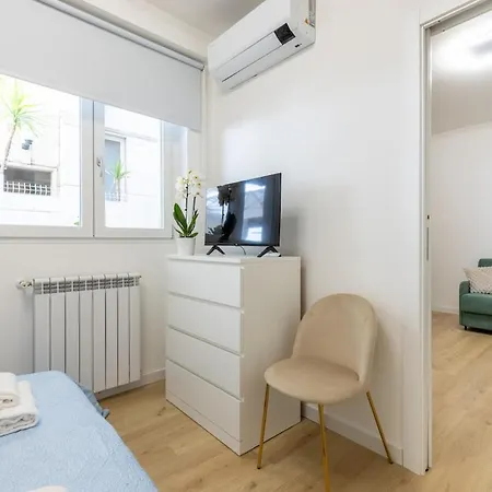 Apartment Nostromondo-elegant With Patio In Monti Parioli
