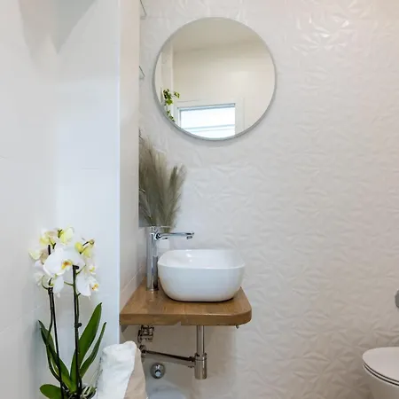 Nostromondo-elegant With Patio In Monti Parioli Apartment Rome