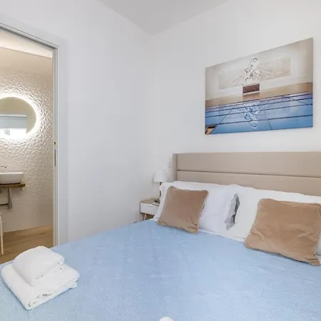 Nostromondo-elegant With Patio In Monti Parioli * Rome